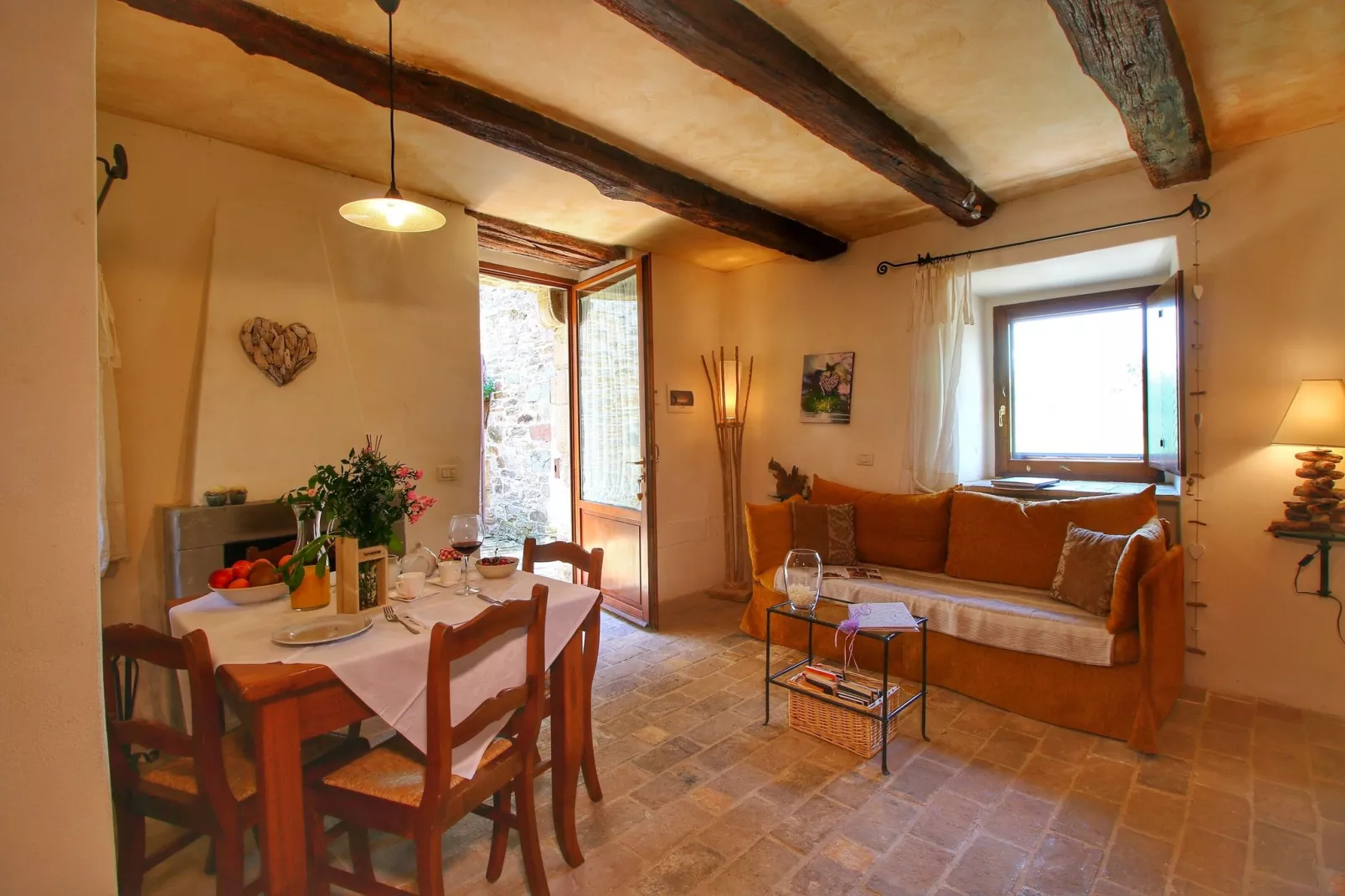 Ottodenari-Living room