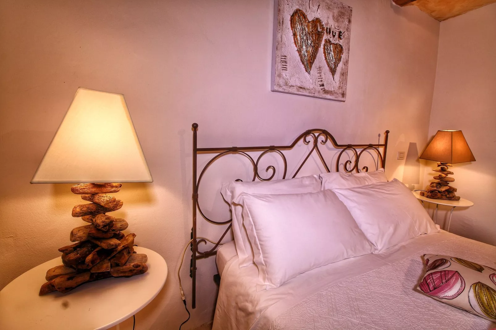 Ottodenari-Bedroom