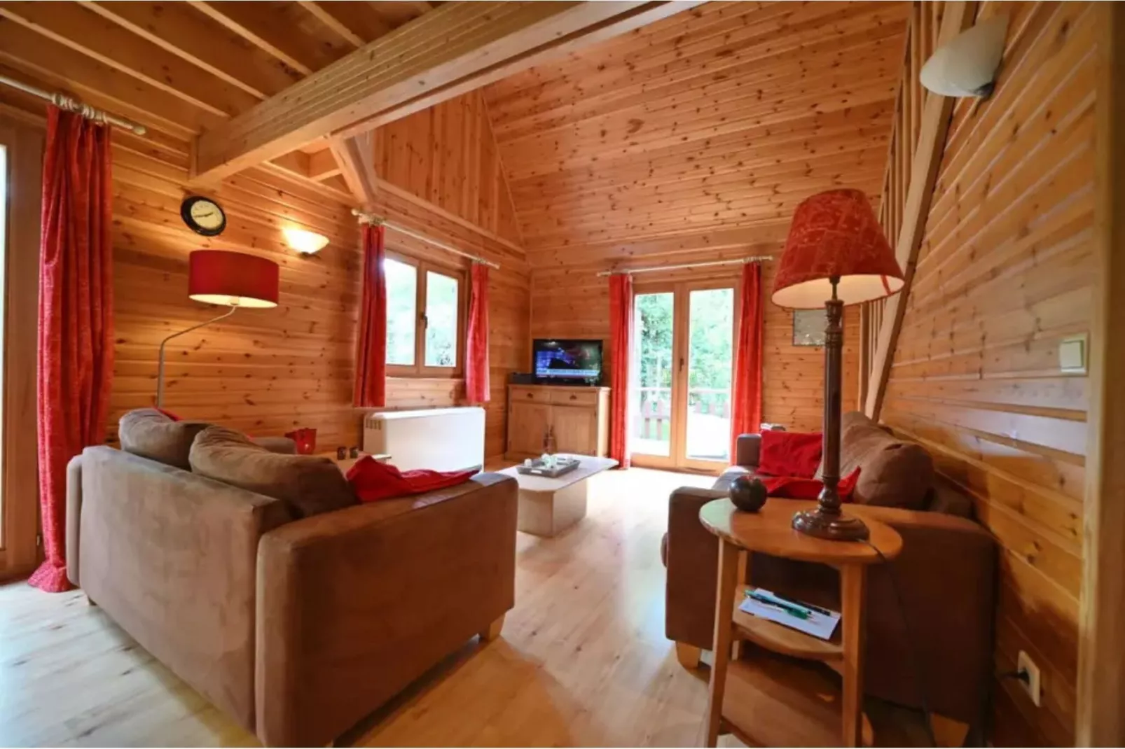 L'Heureux Rêve-Living room