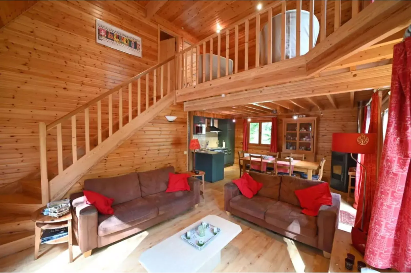 L'Heureux Rêve-Living room