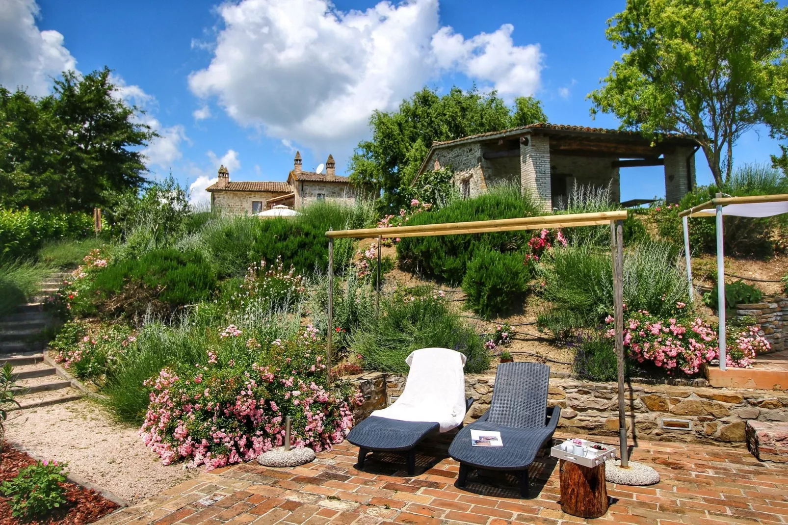 Ottodenari-Terrace balcony