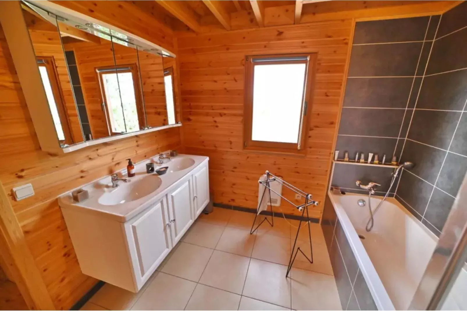 L'Heureux Rêve-Bathroom