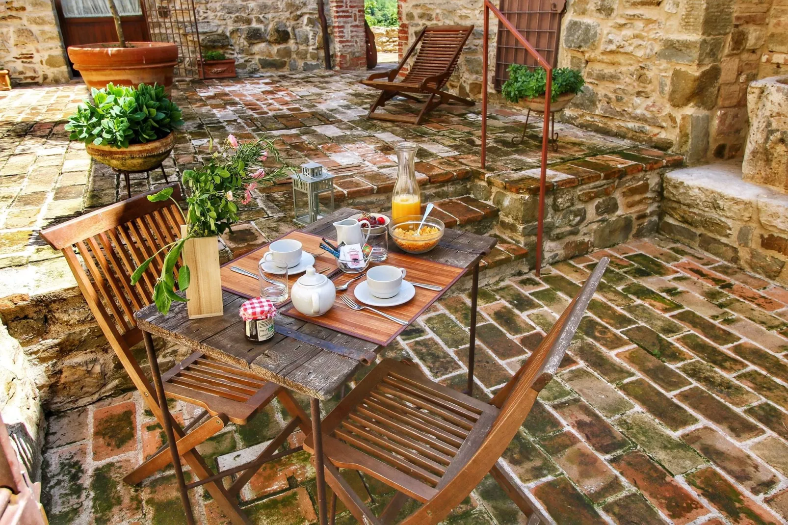 Ottodenari-Terrace balcony