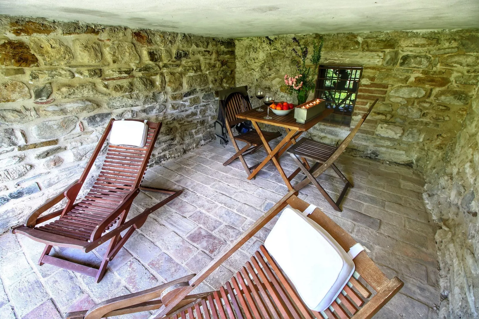 Ottodenari-Terrace balcony