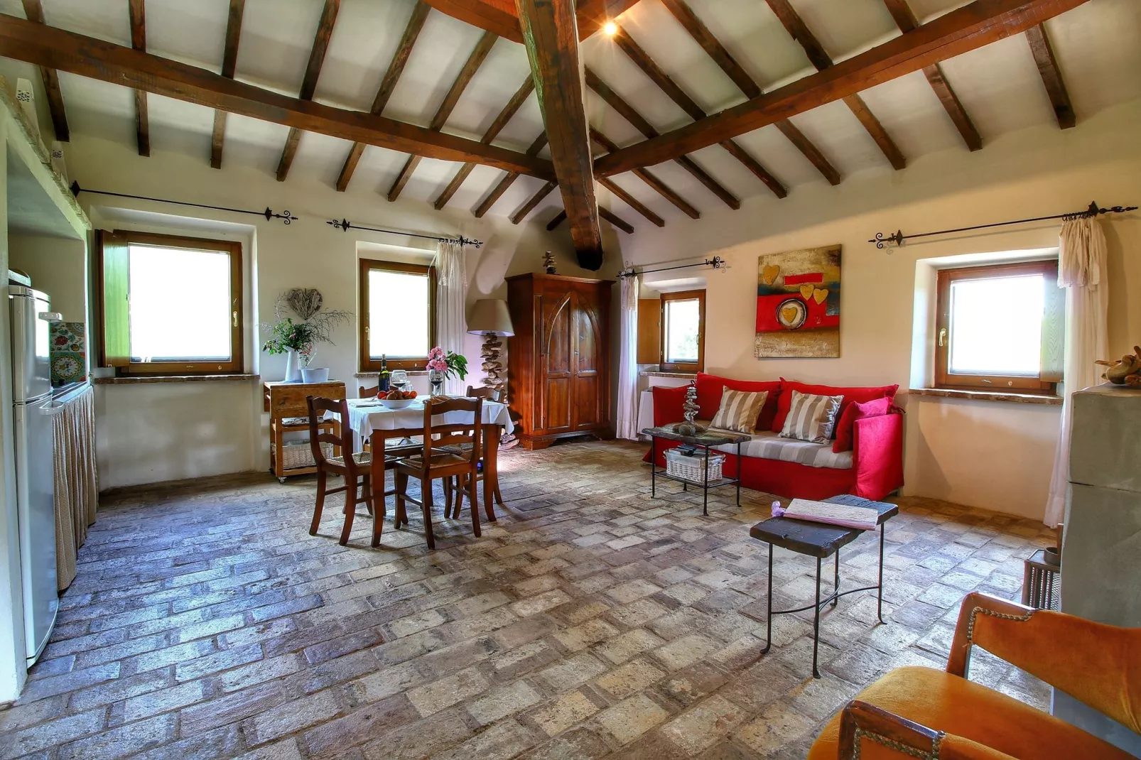 Regina-Living room
