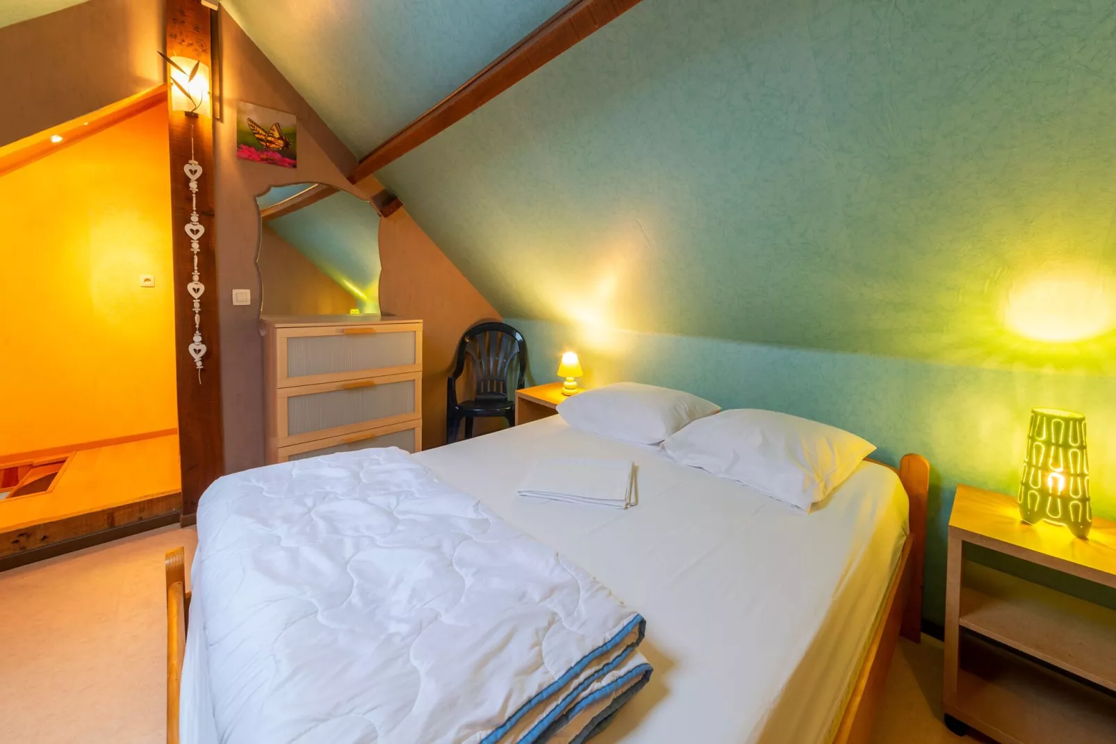 Estinette-Bedroom