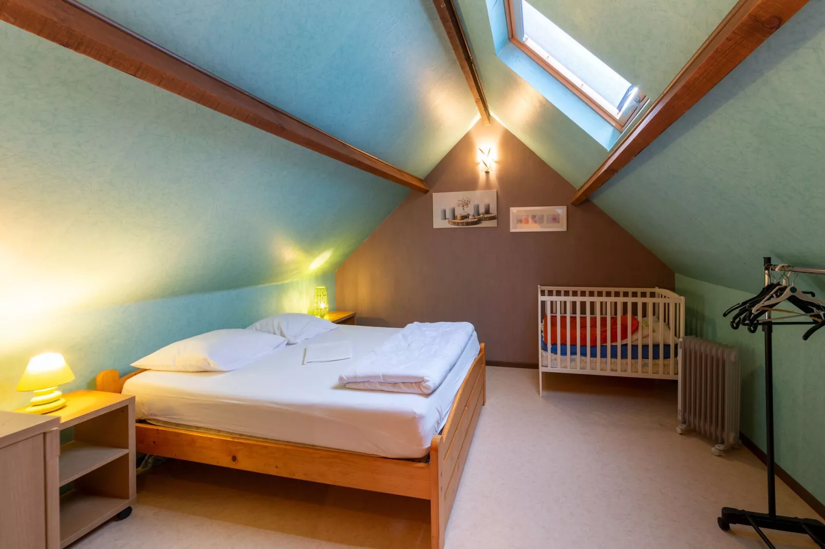 Estinette-Bedroom