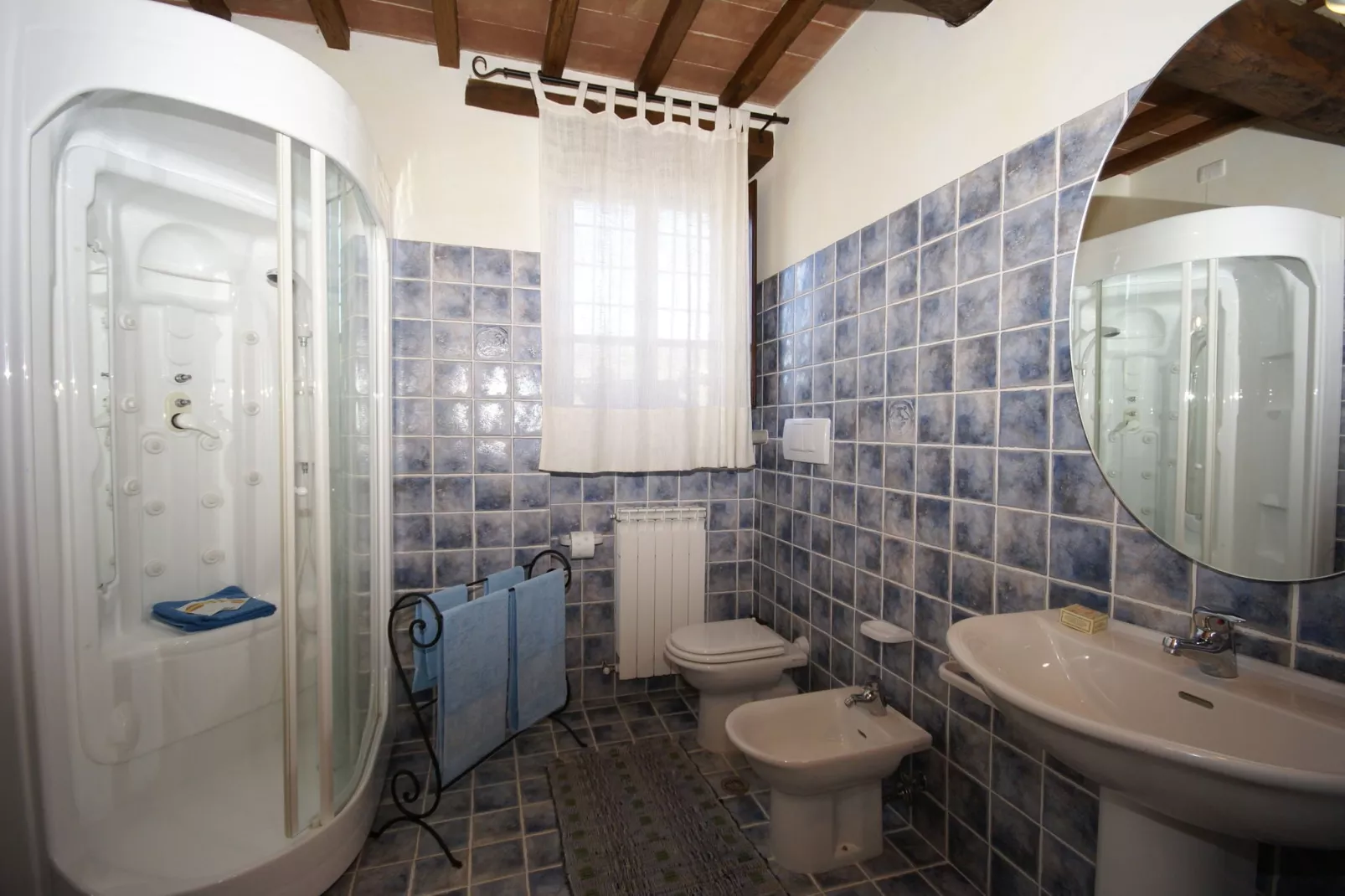 Villa San Donato-Badezimmer