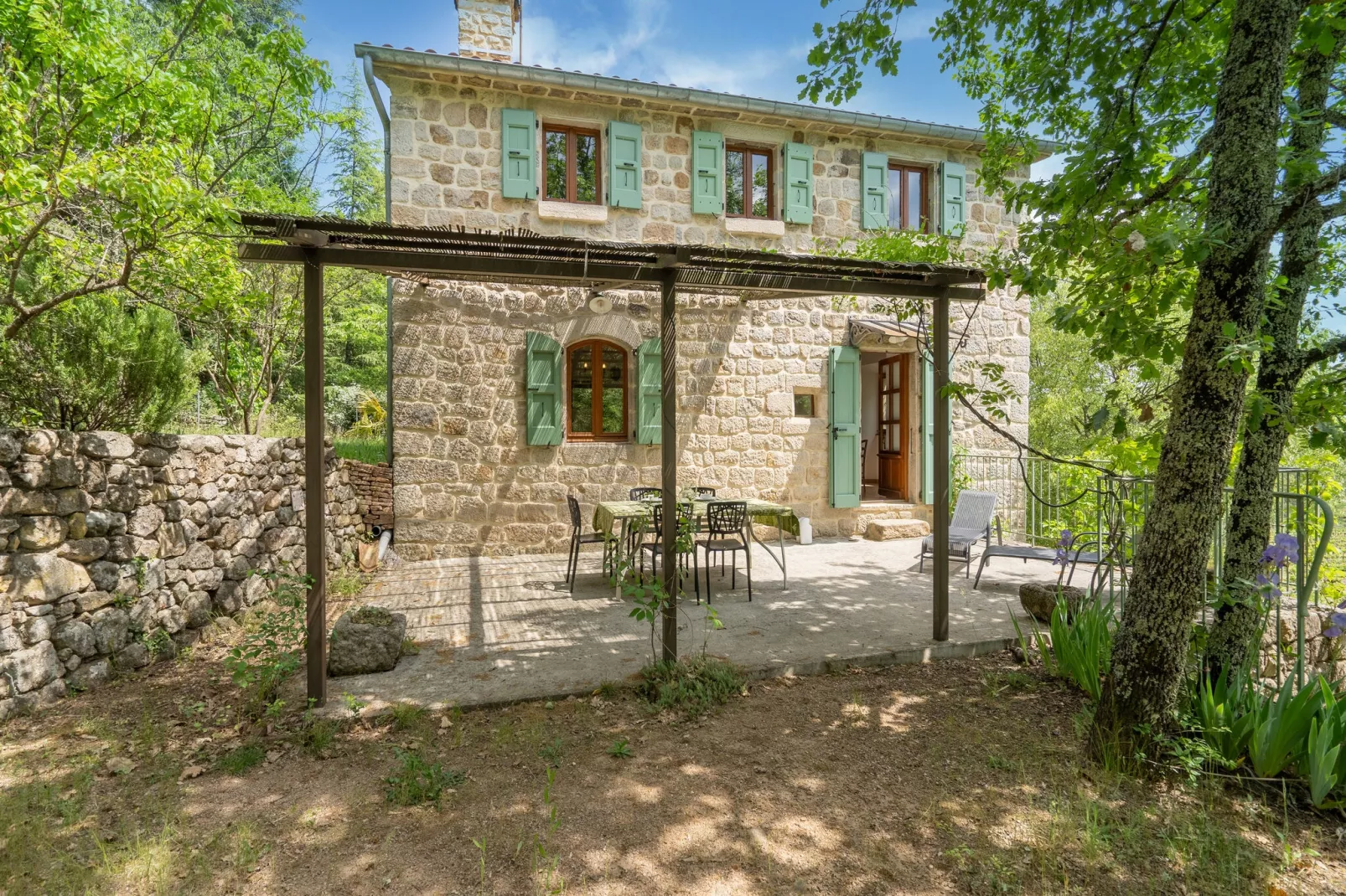 Maison de vacances - Les Assions-Exterior summer
