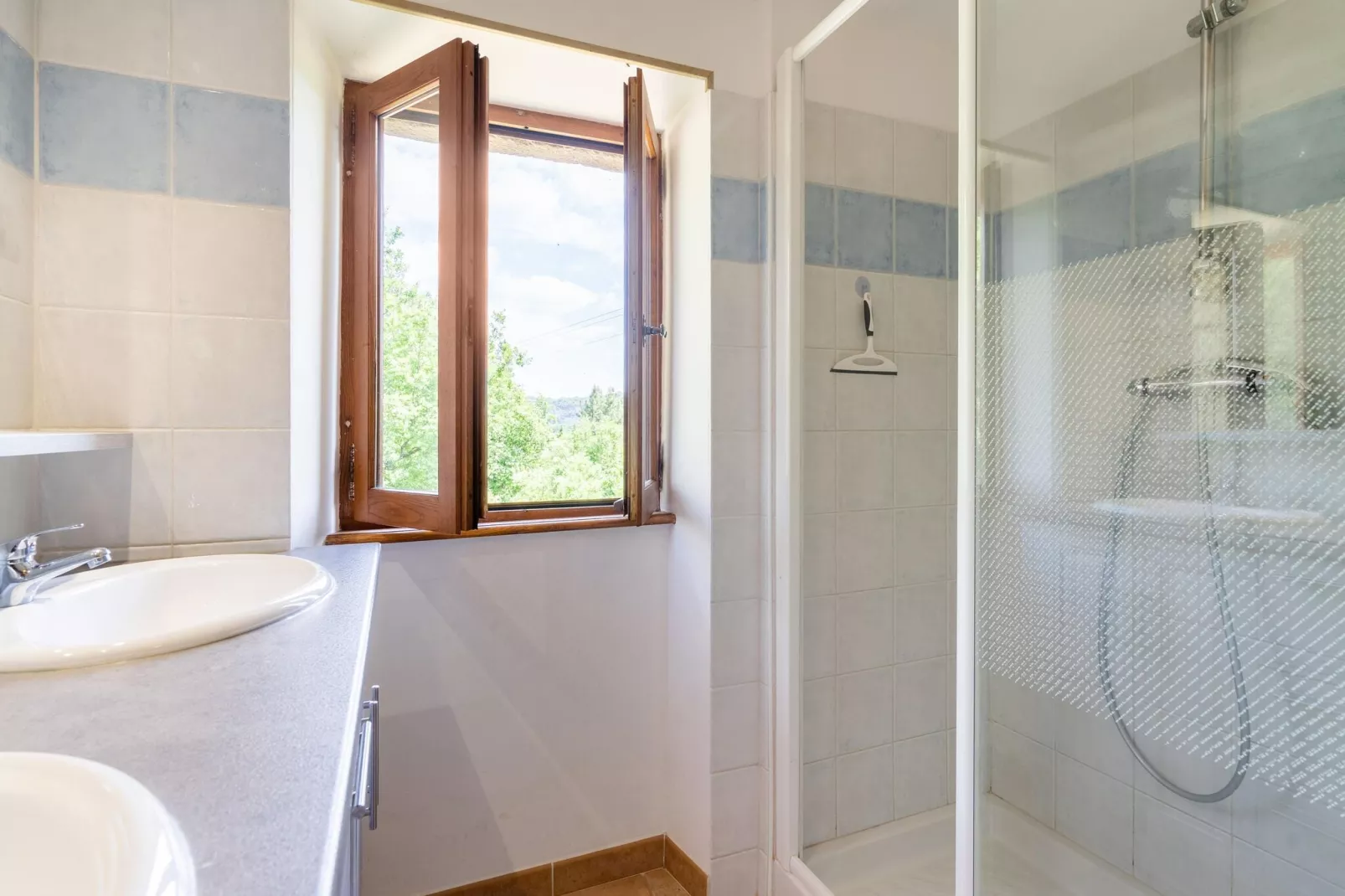 Maison de vacances - Les Assions-Bathroom