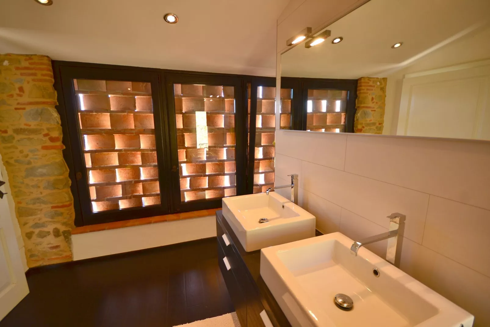 Brama Sole-Bathroom