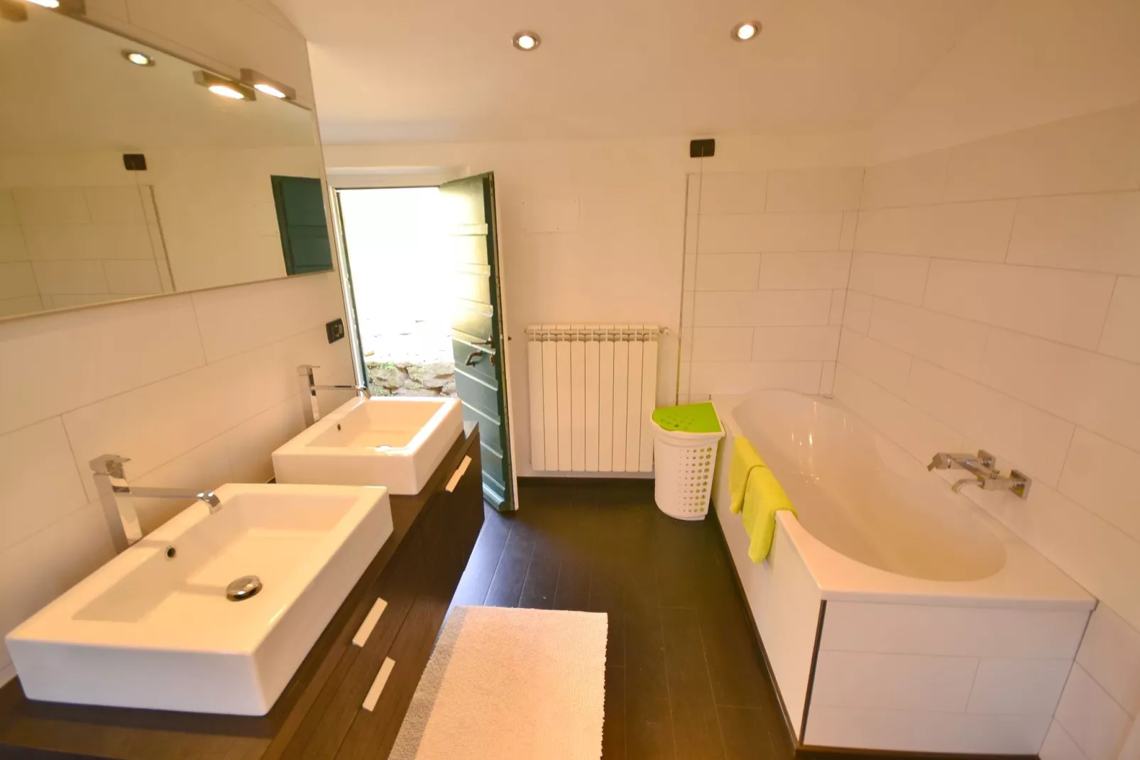 Brama Sole-Bathroom