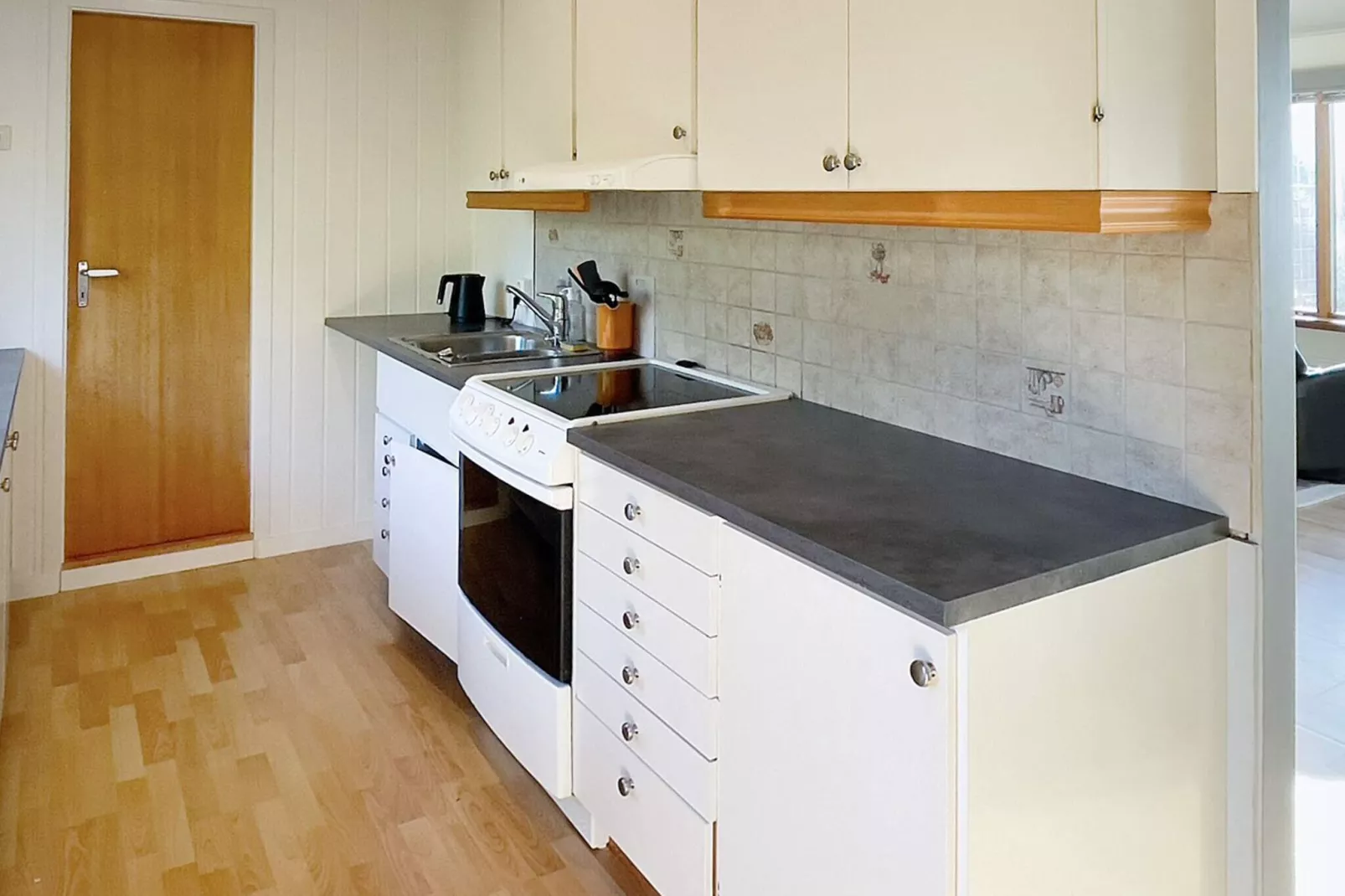 6 person holiday home in LAUPSTAD-By Traum-Indoor