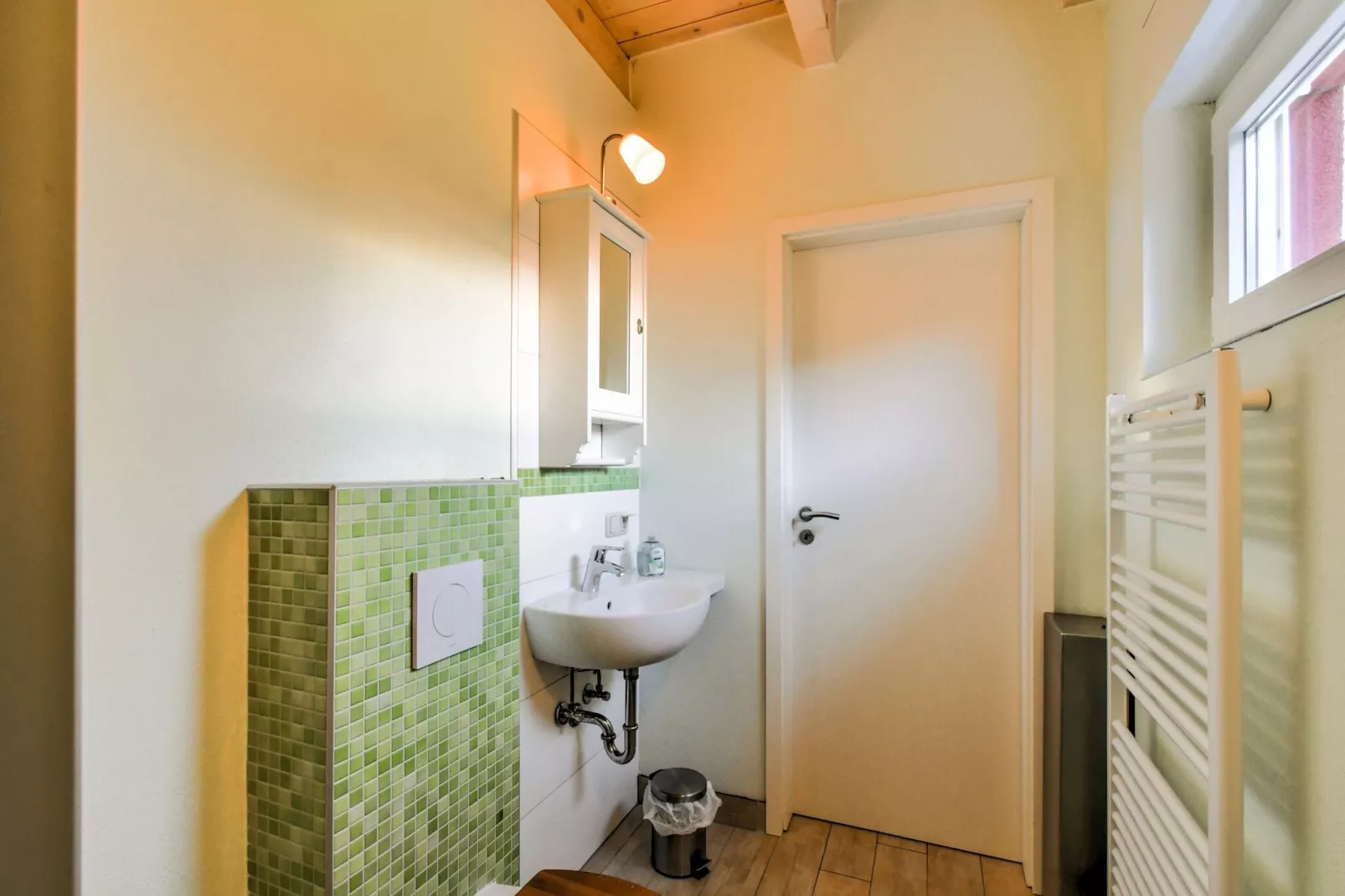 Inselurlaub im Häuschen Thor-Bathroom