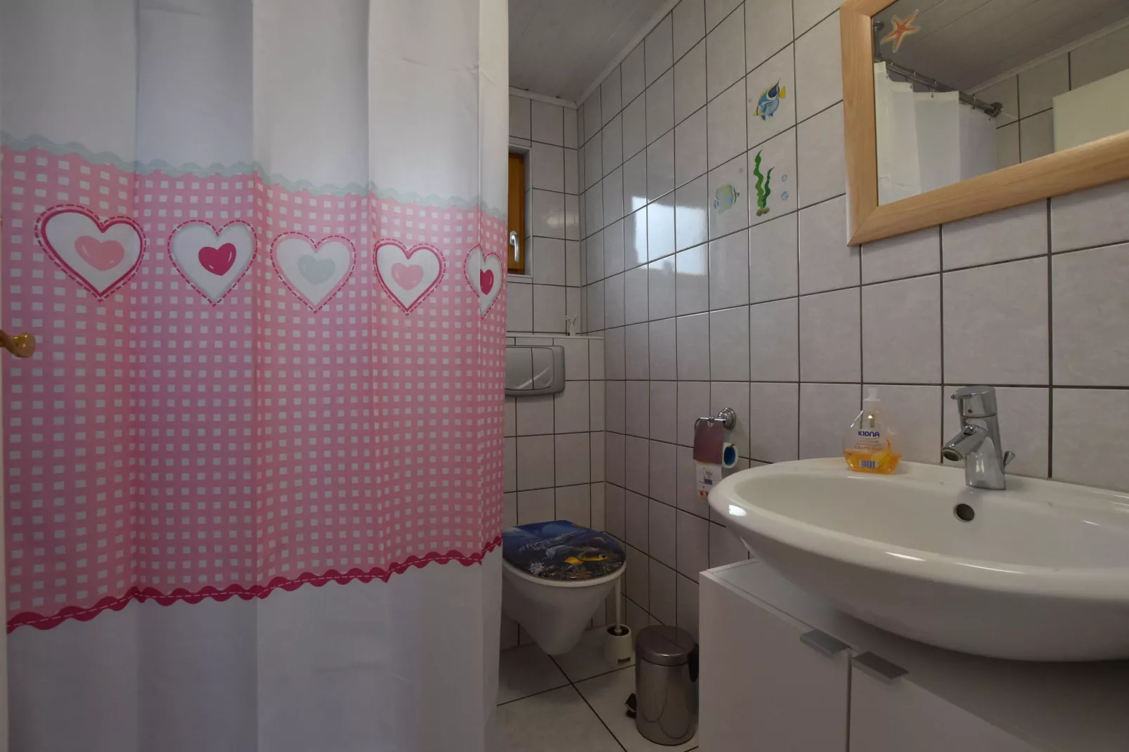 Salzhaff-Finka Pepelow Campingplatz für Surfer-Badezimmer