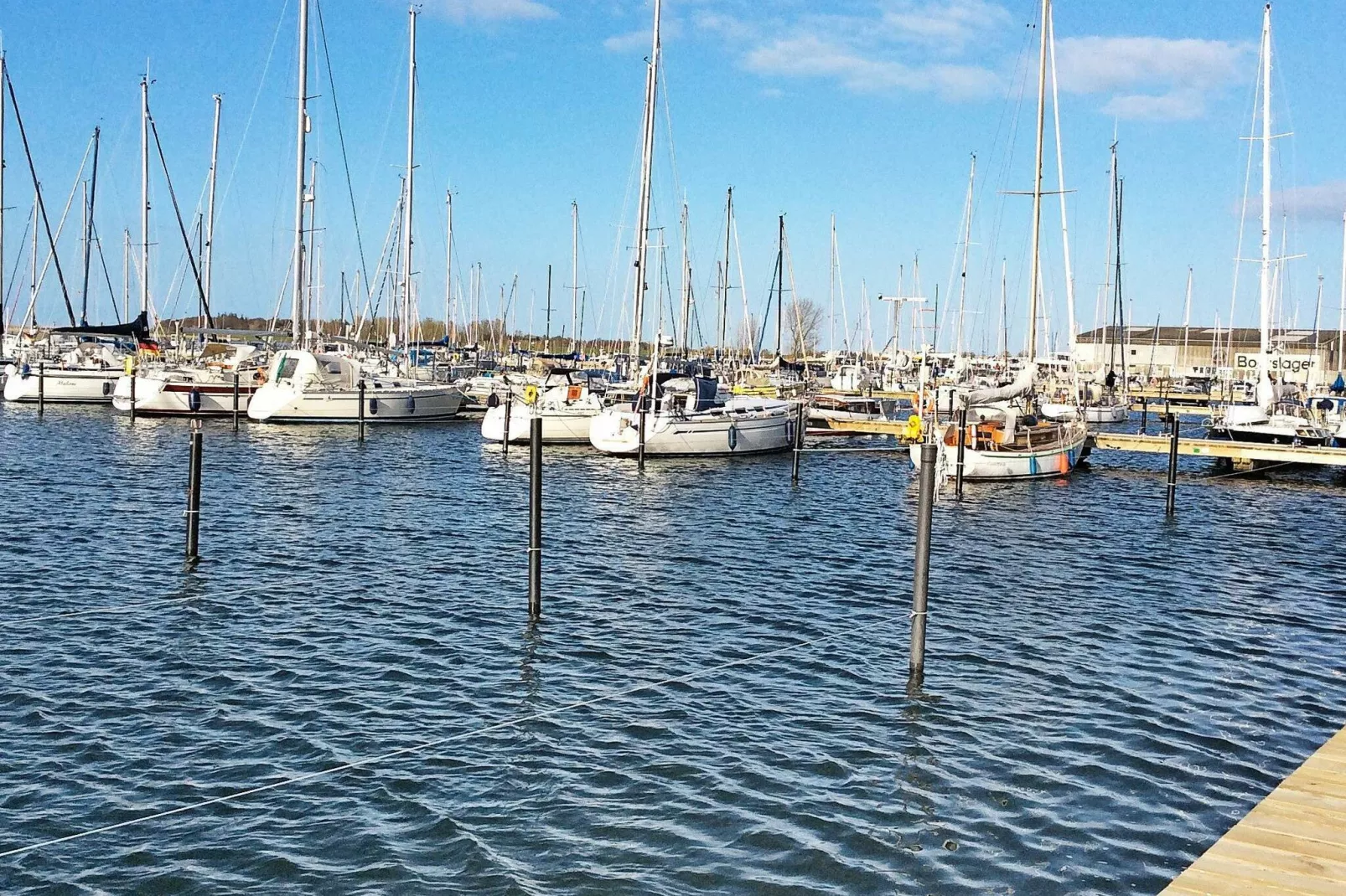 MERKUR 35+33 S DHH 2.+3.RH. - Vue sur l'eau