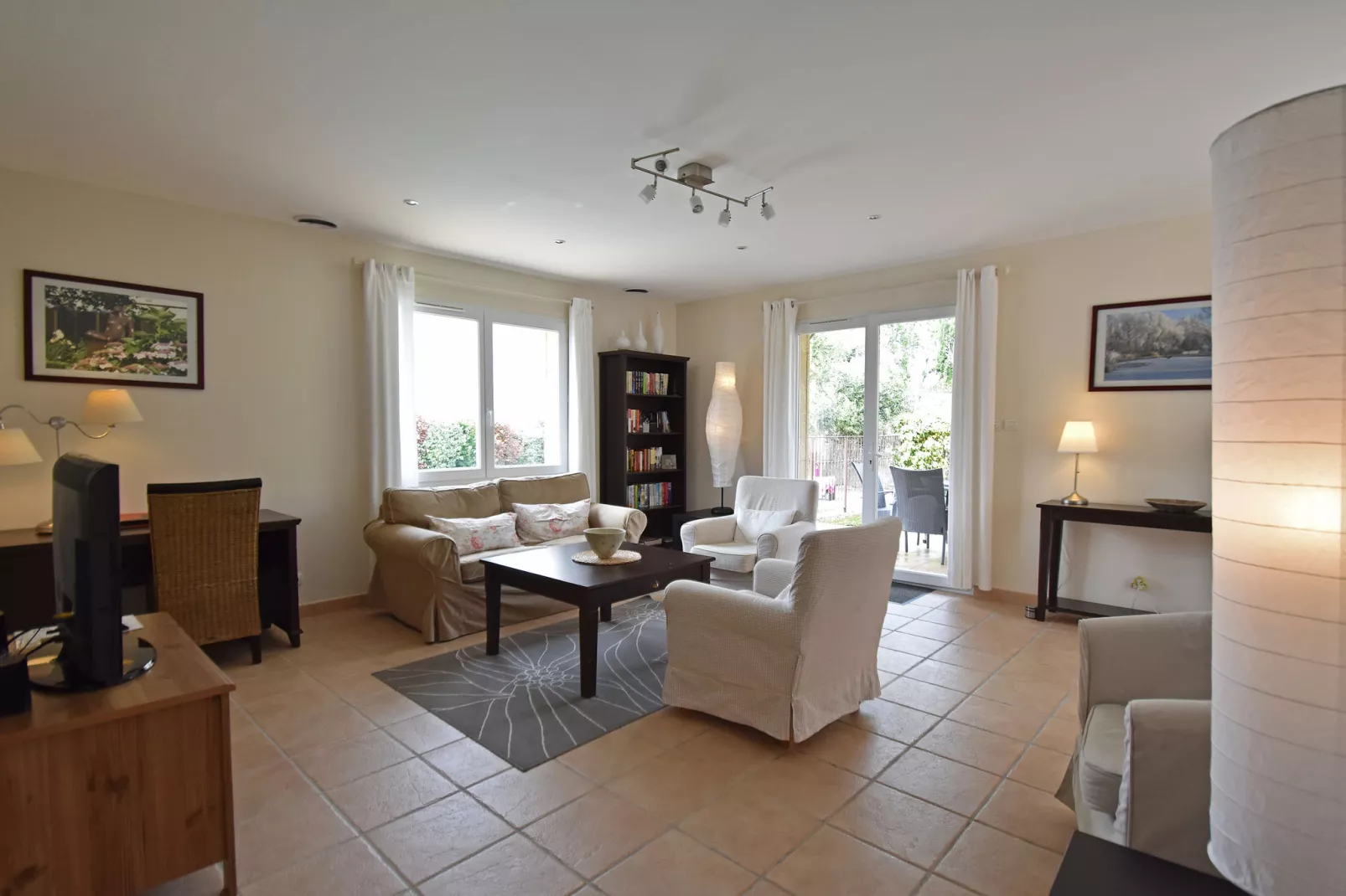 Villa Le Cabernet-Living room