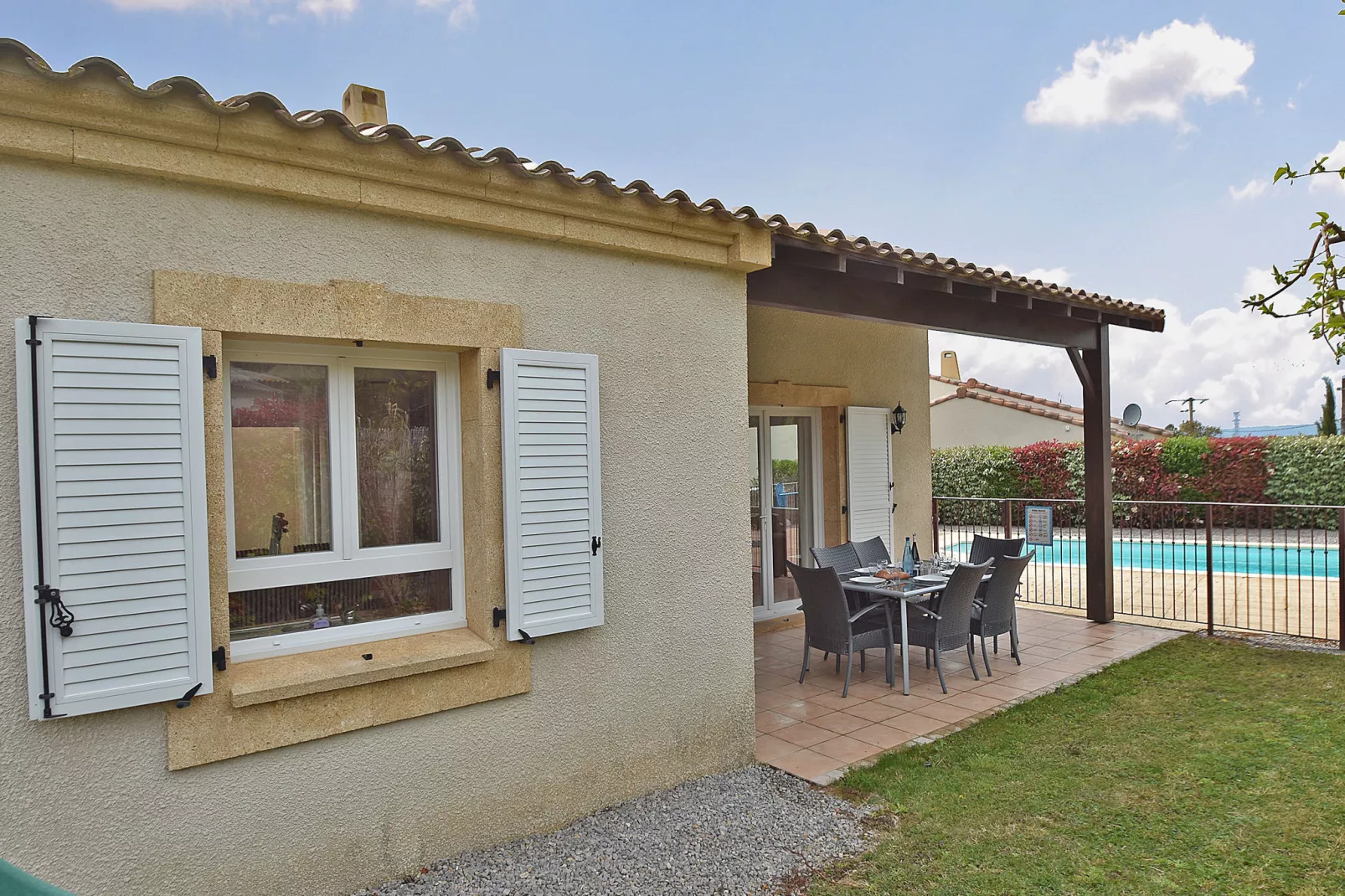 Villa Le Cabernet-Terrace balcony