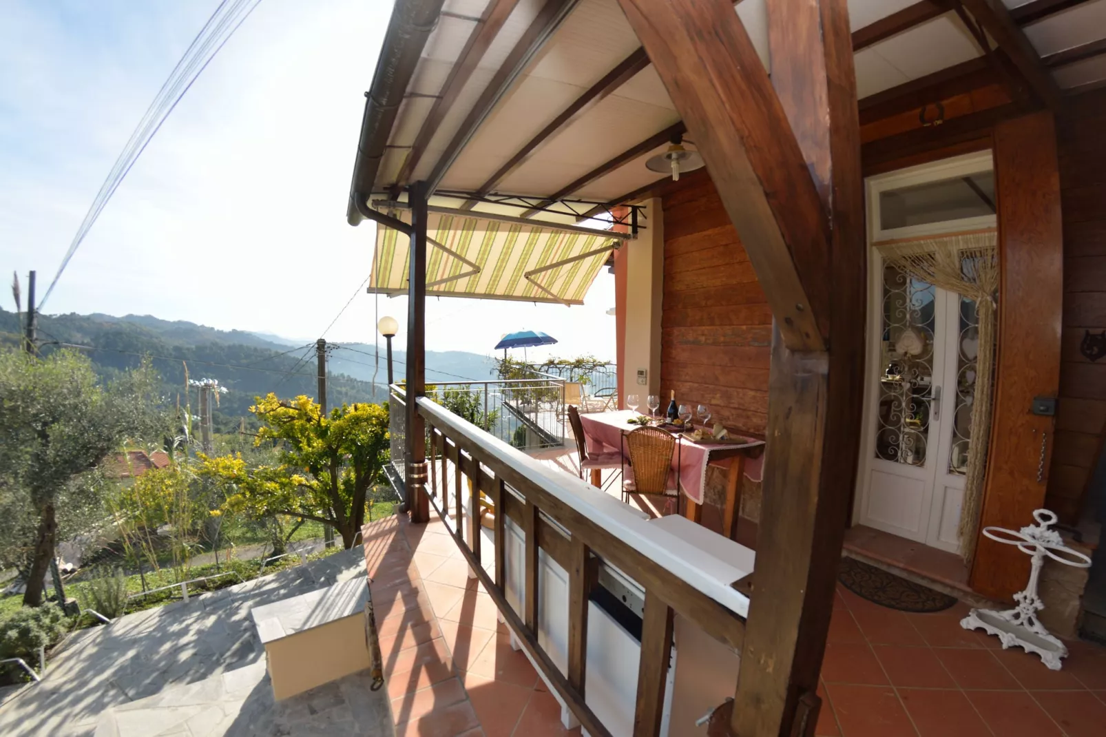 Chalet Del Colle-Aussicht Sommer