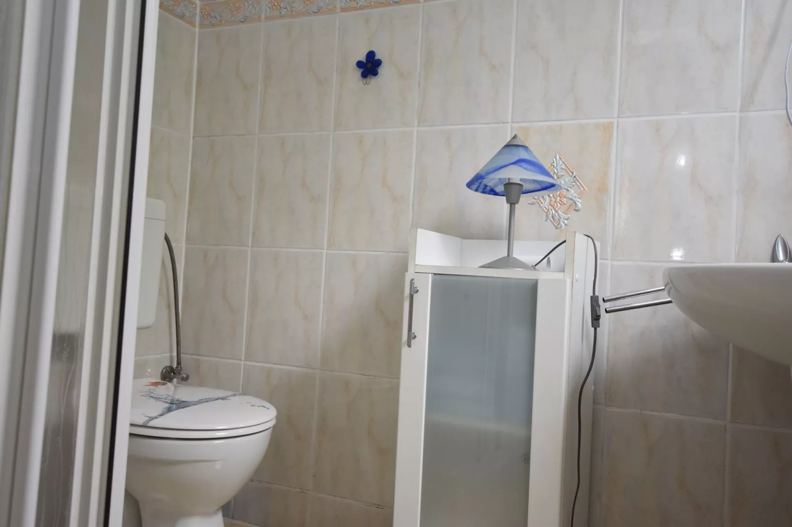 Strandnahe Finnhütte-Bathroom
