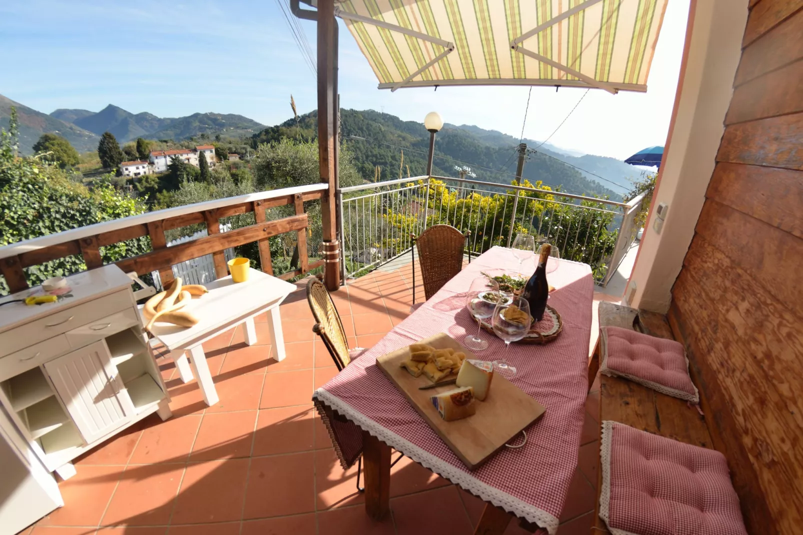 Chalet Del Colle-Terrassenbalkon
