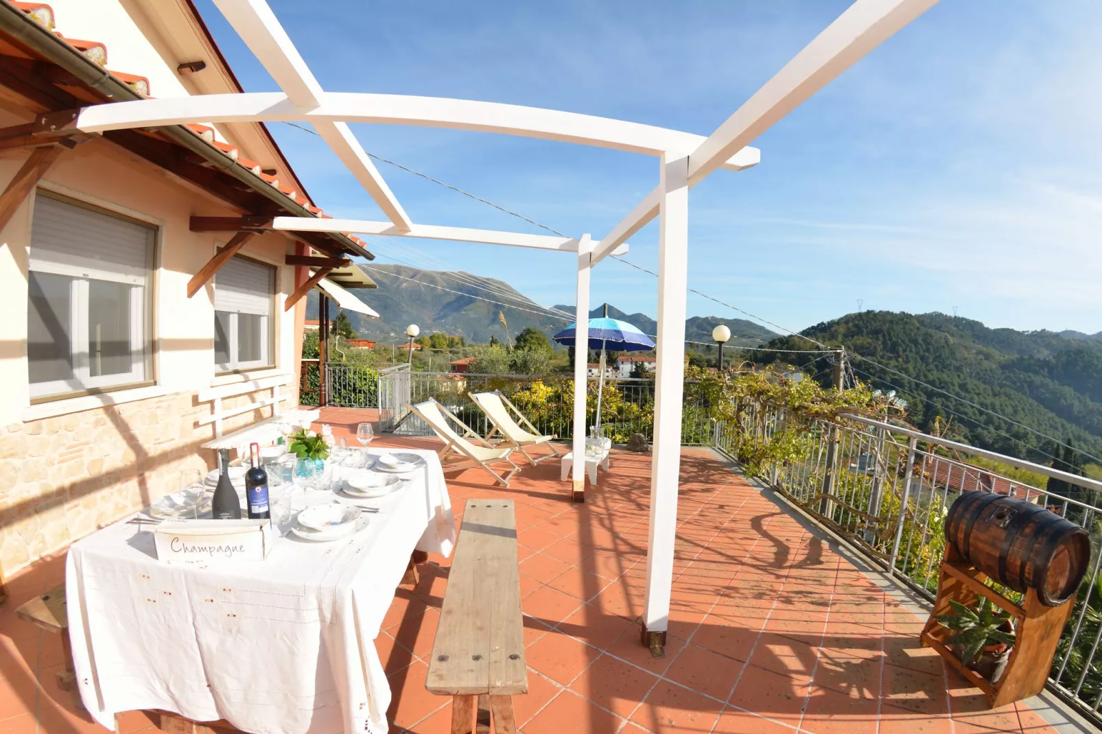 Chalet Del Colle-Terrassenbalkon