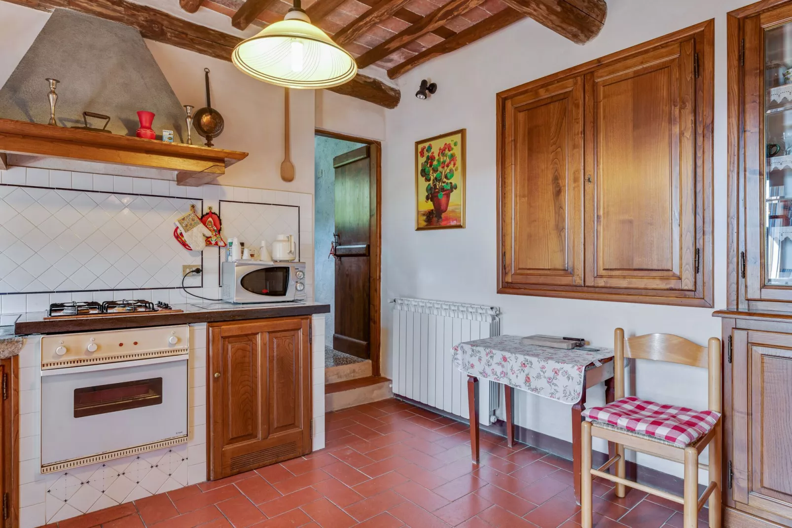 Camelia-Kitchen