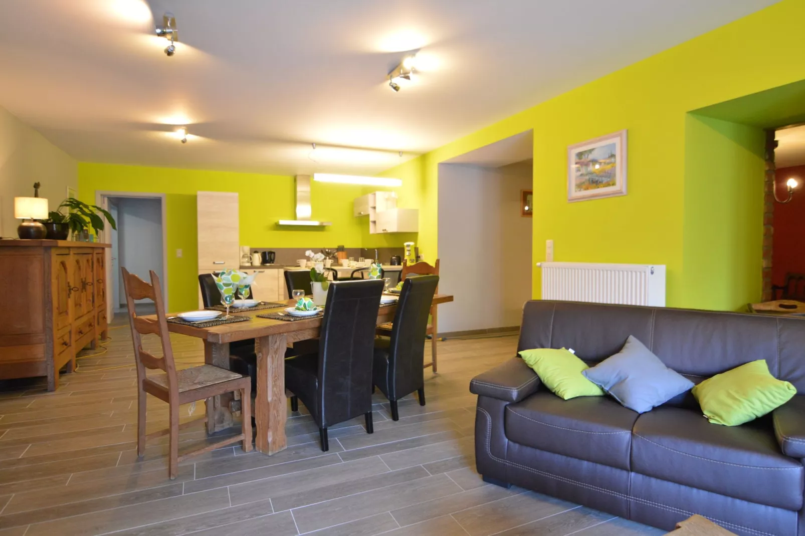 Les Digues-Dining room