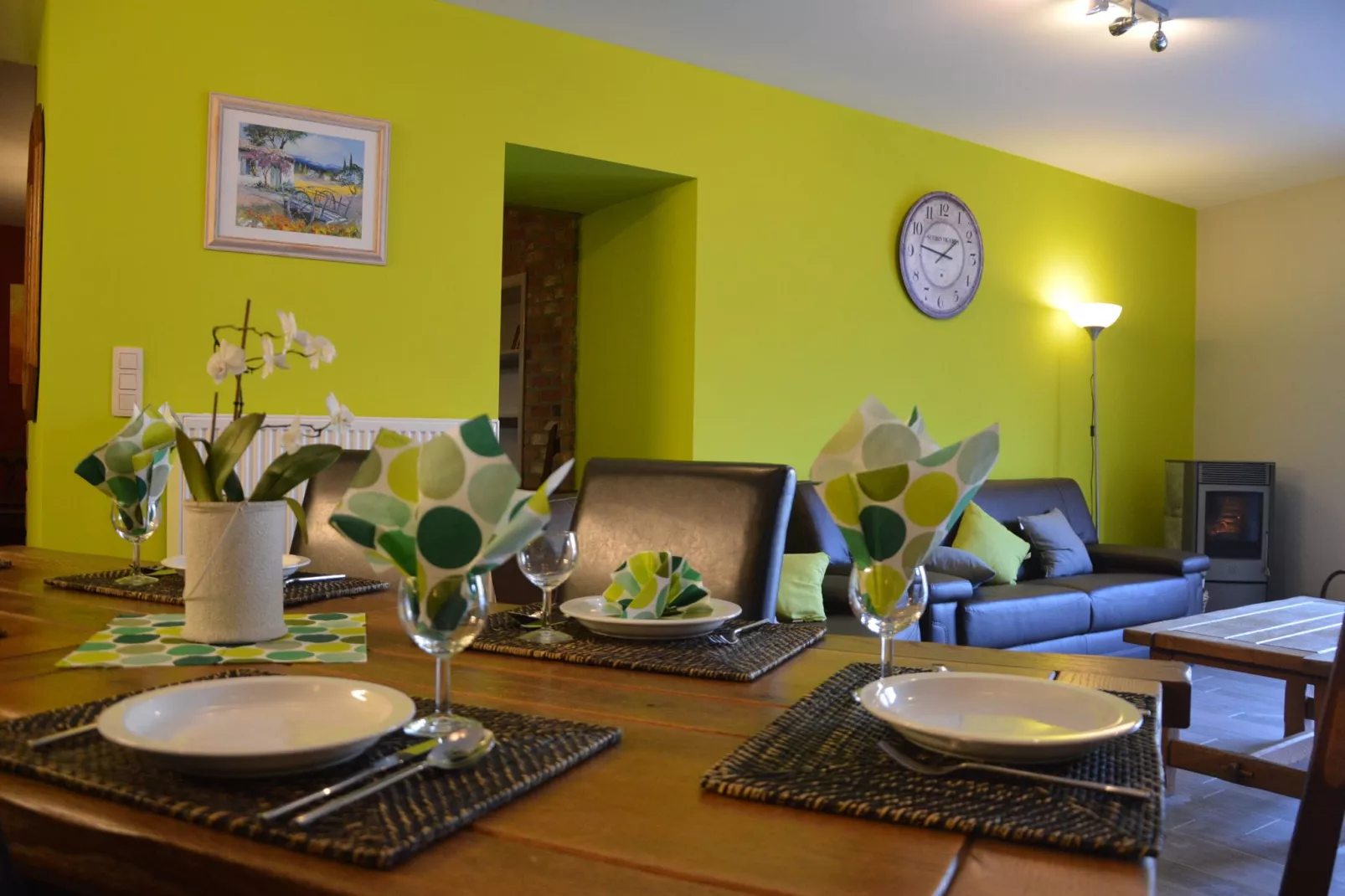 Les Digues-Dining room