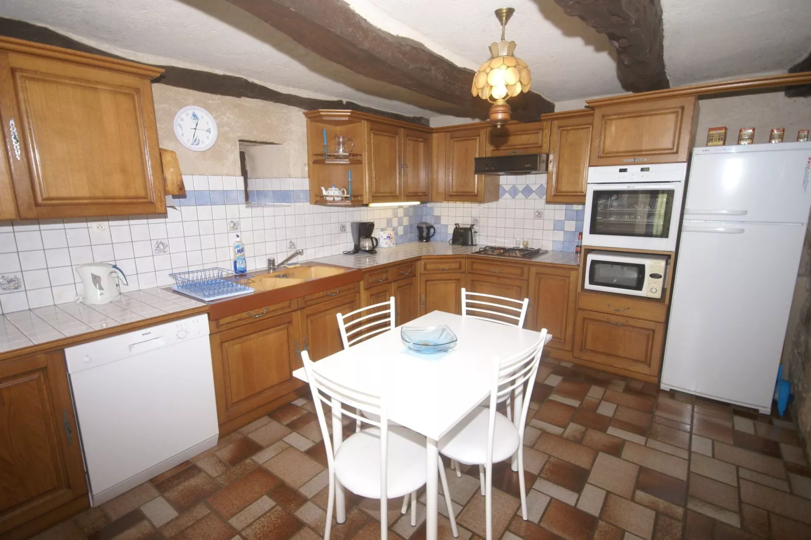 Muret-le-Château-Kitchen