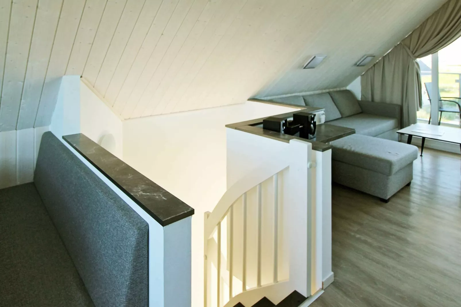 MERKUR 35+33 S DHH 2.+3.RH.-Intérieur