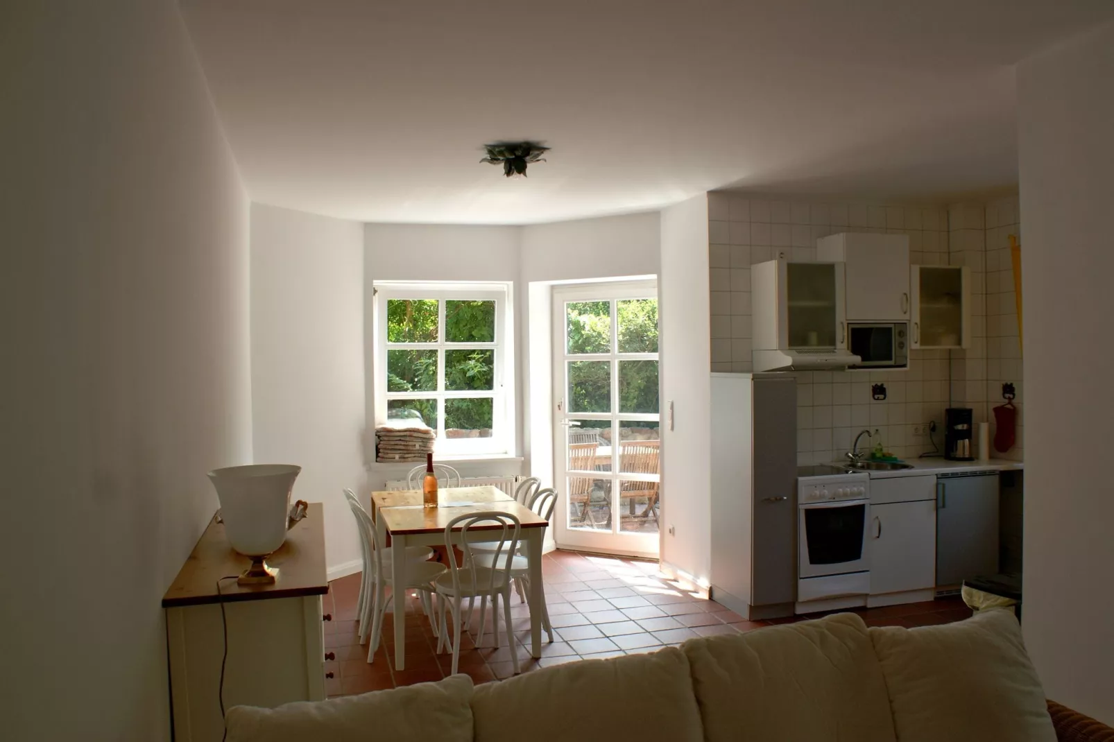 Romantisches Landhaus mit Kamin-Kitchen