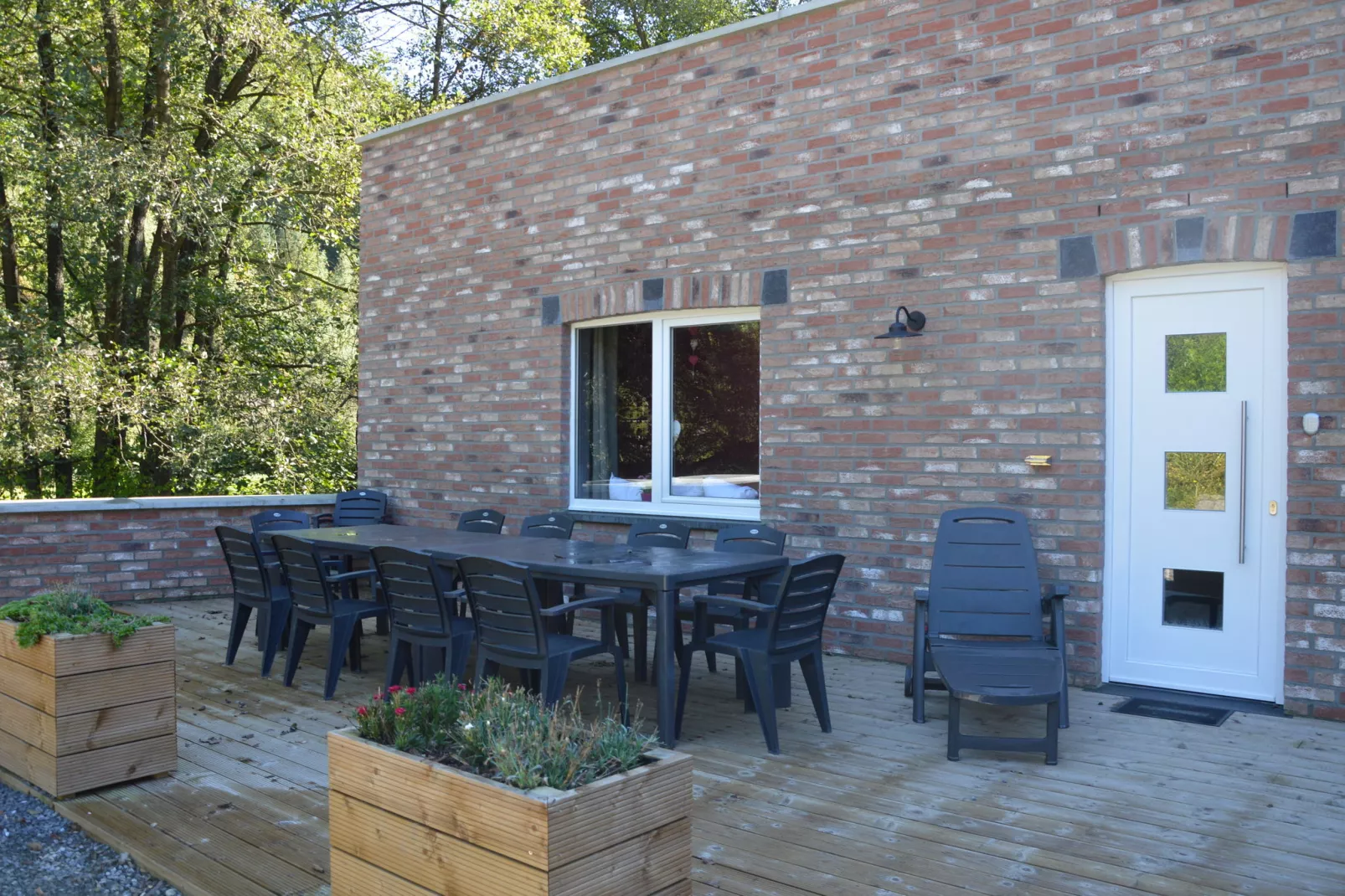 Les Digues-Terrace balcony