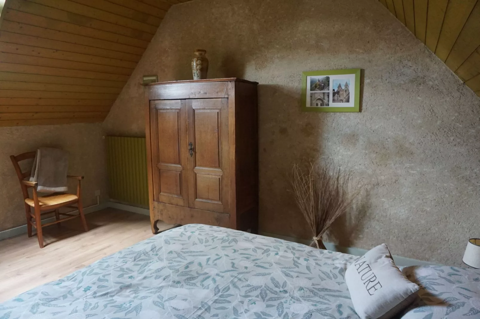 Muret-le-Château-Bedroom