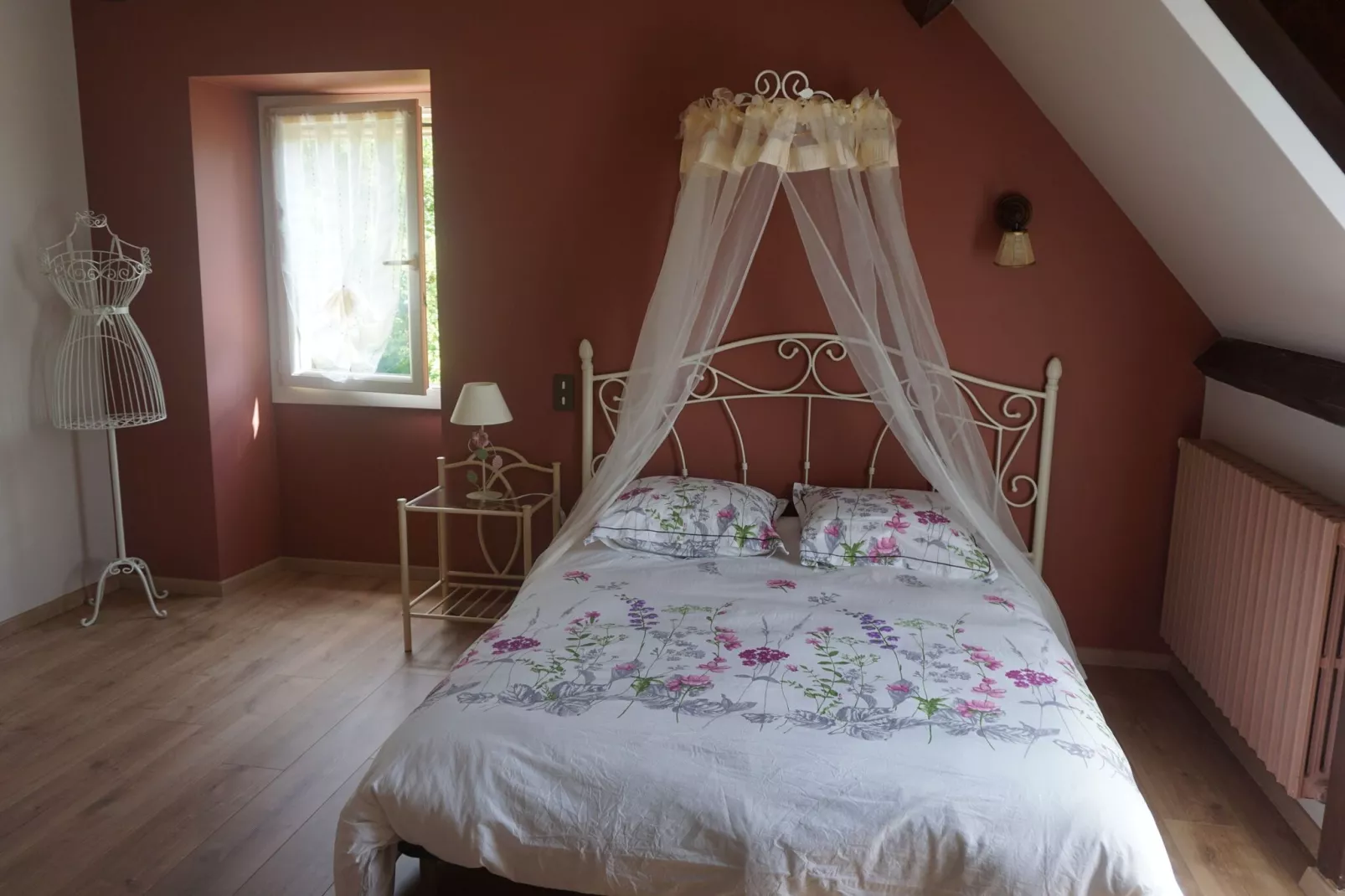 Muret-le-Château-Bedroom
