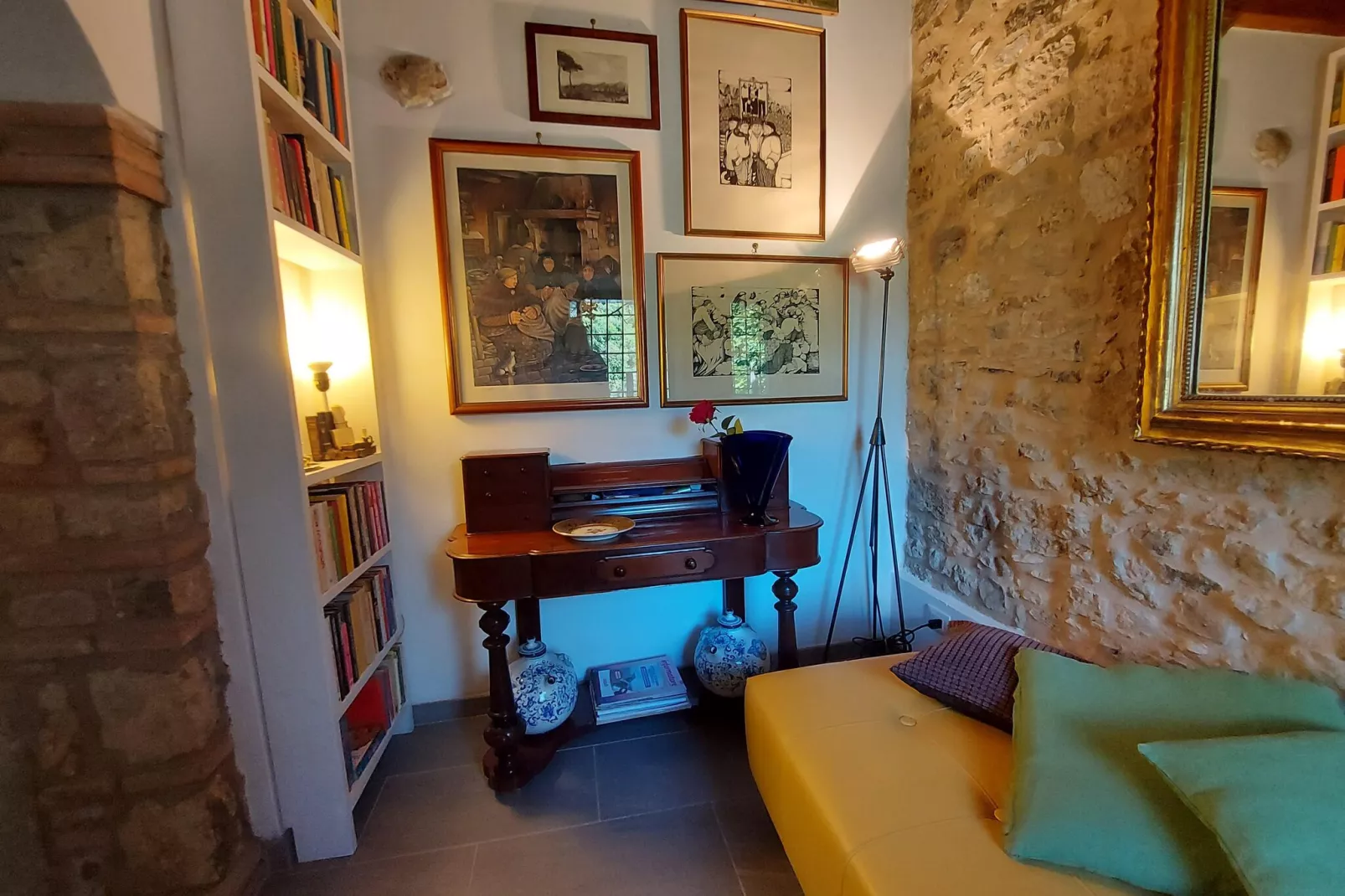 Casa Foce-Living room