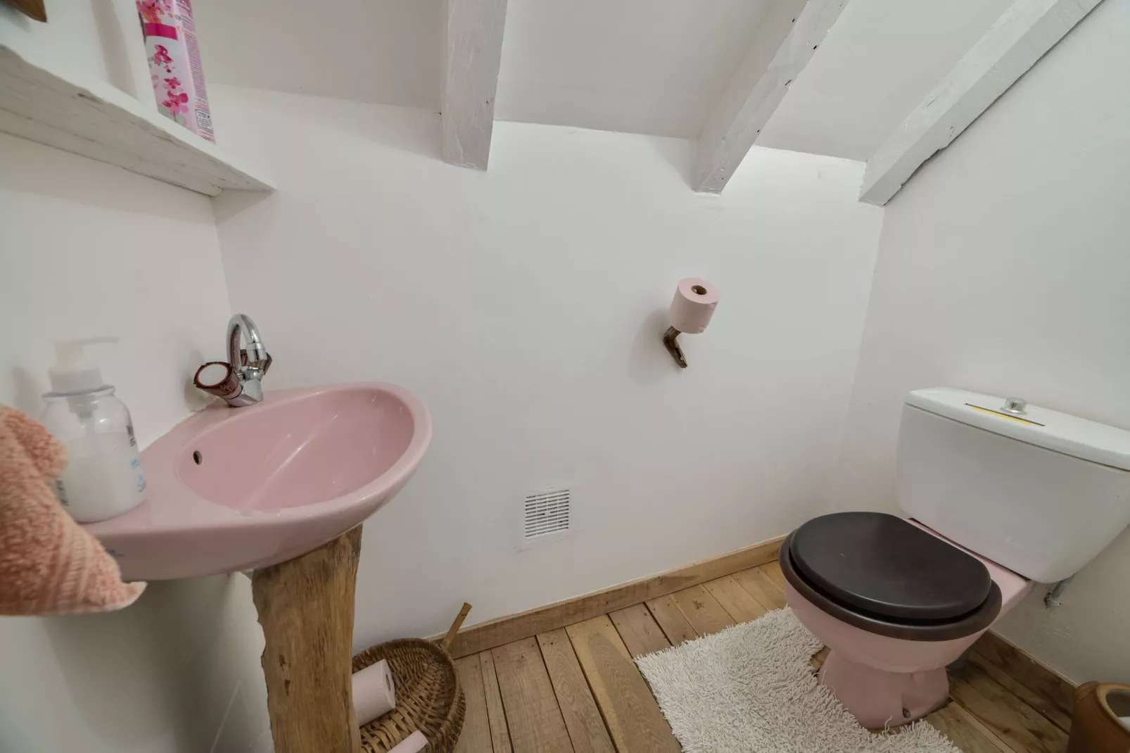 Moulin rivière et piscine-Bathroom