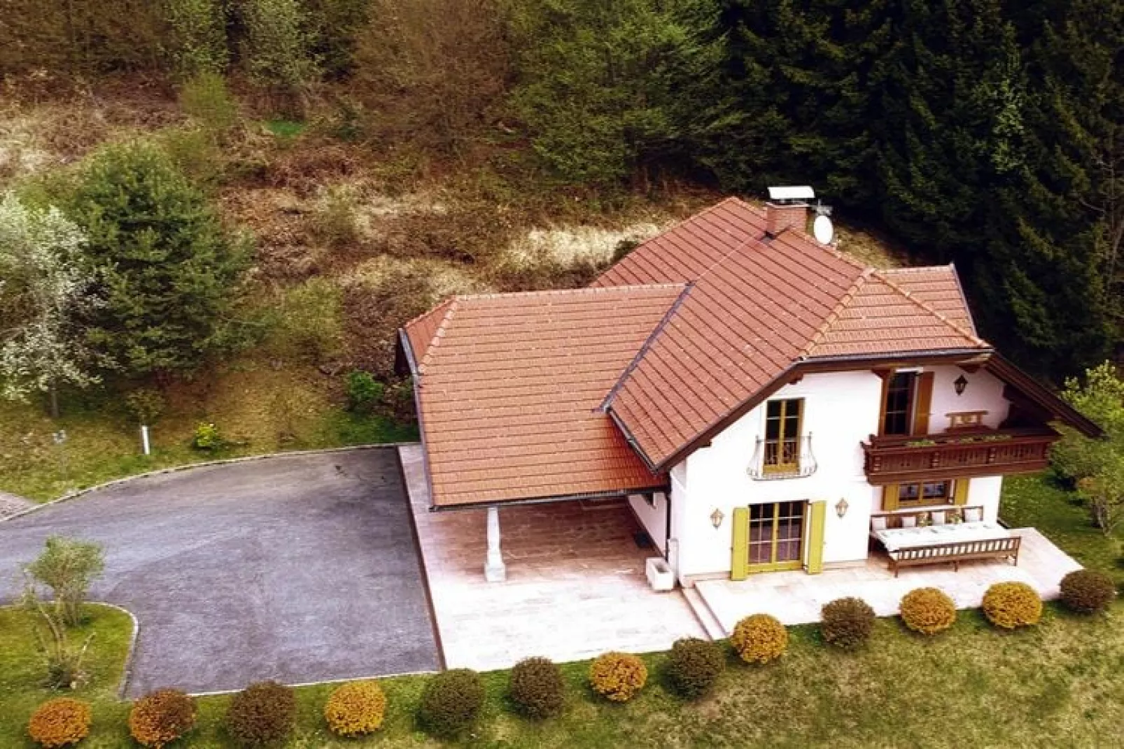 Landhaus Seeleiten-Außenbereich Sommer