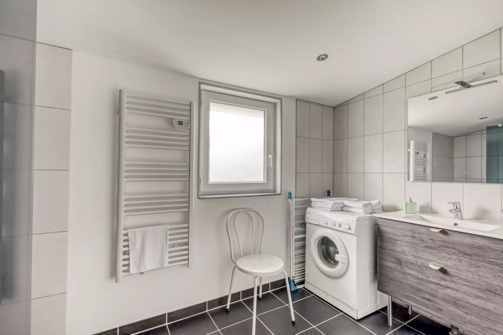 Nouvel Gîte pour 6 personnes à Tracy sur Mer-Bathroom