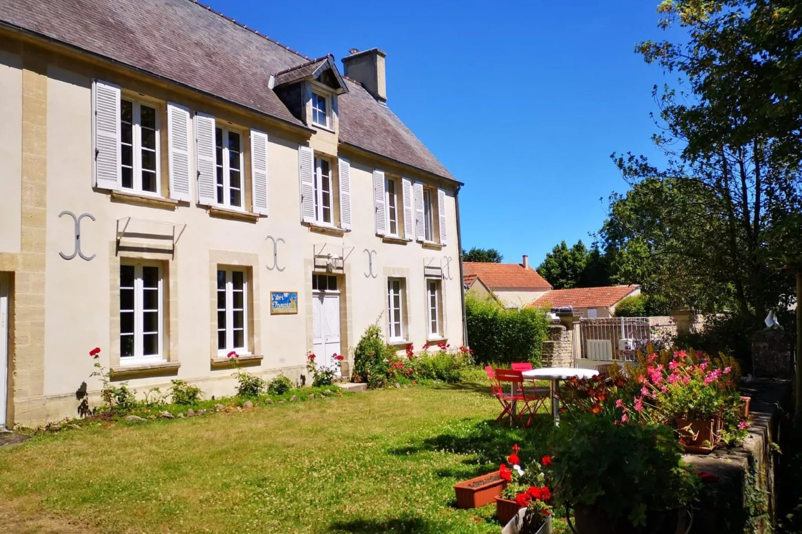 L'abri Saint-François/ Demars-Exterior summer
