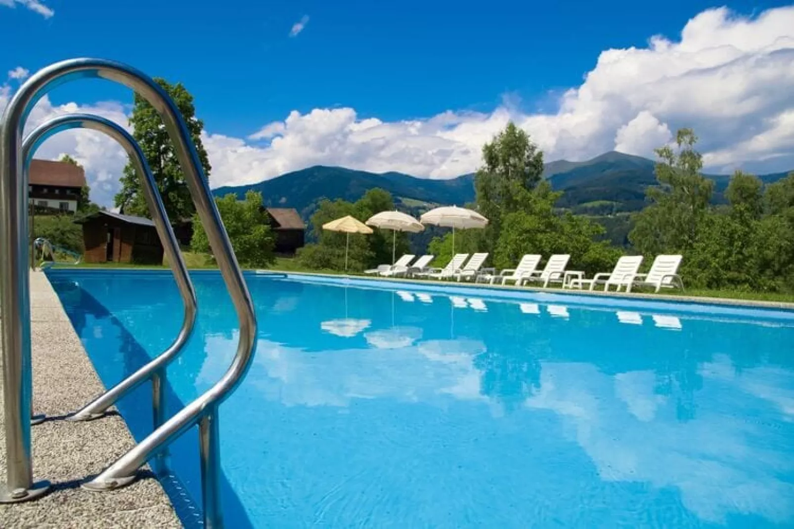 Grafhube Appartements - 3-Raum-Pool