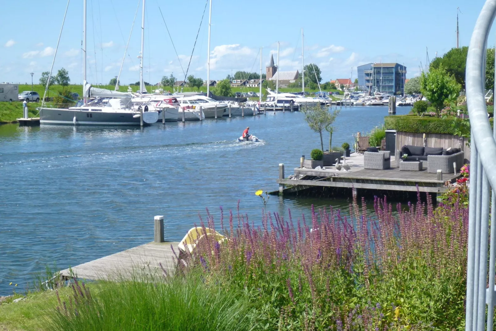 Veerdam 42-View summer