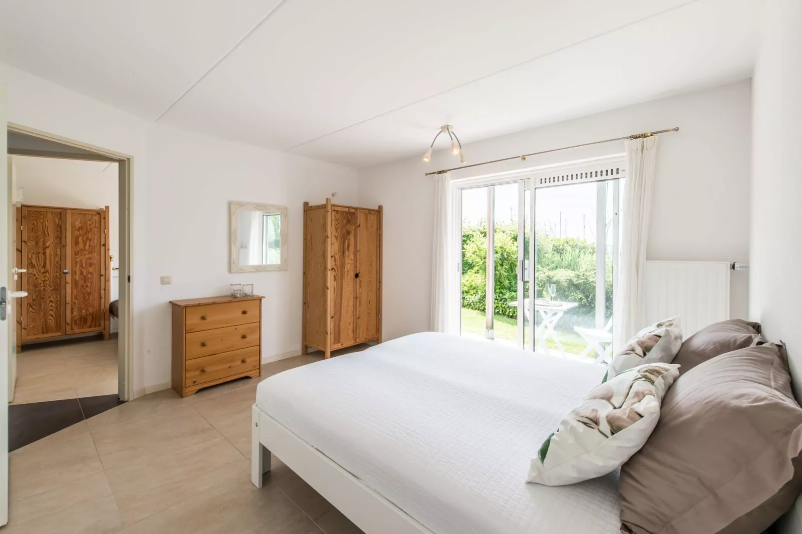 Veerdam 42-Bedroom