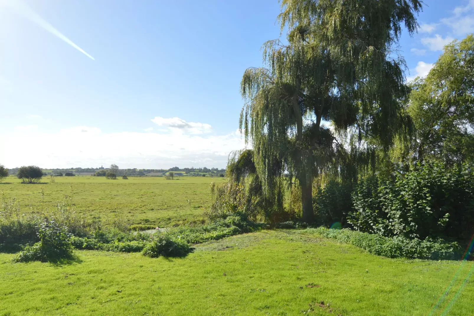 Gite Le Jonquet-View summer