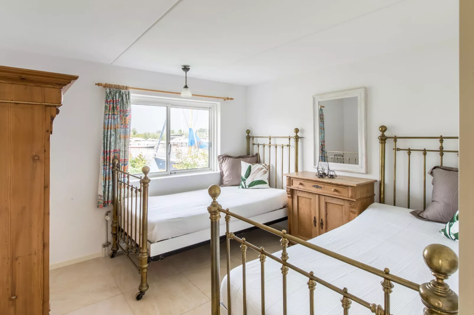 Veerdam 42-Bedroom