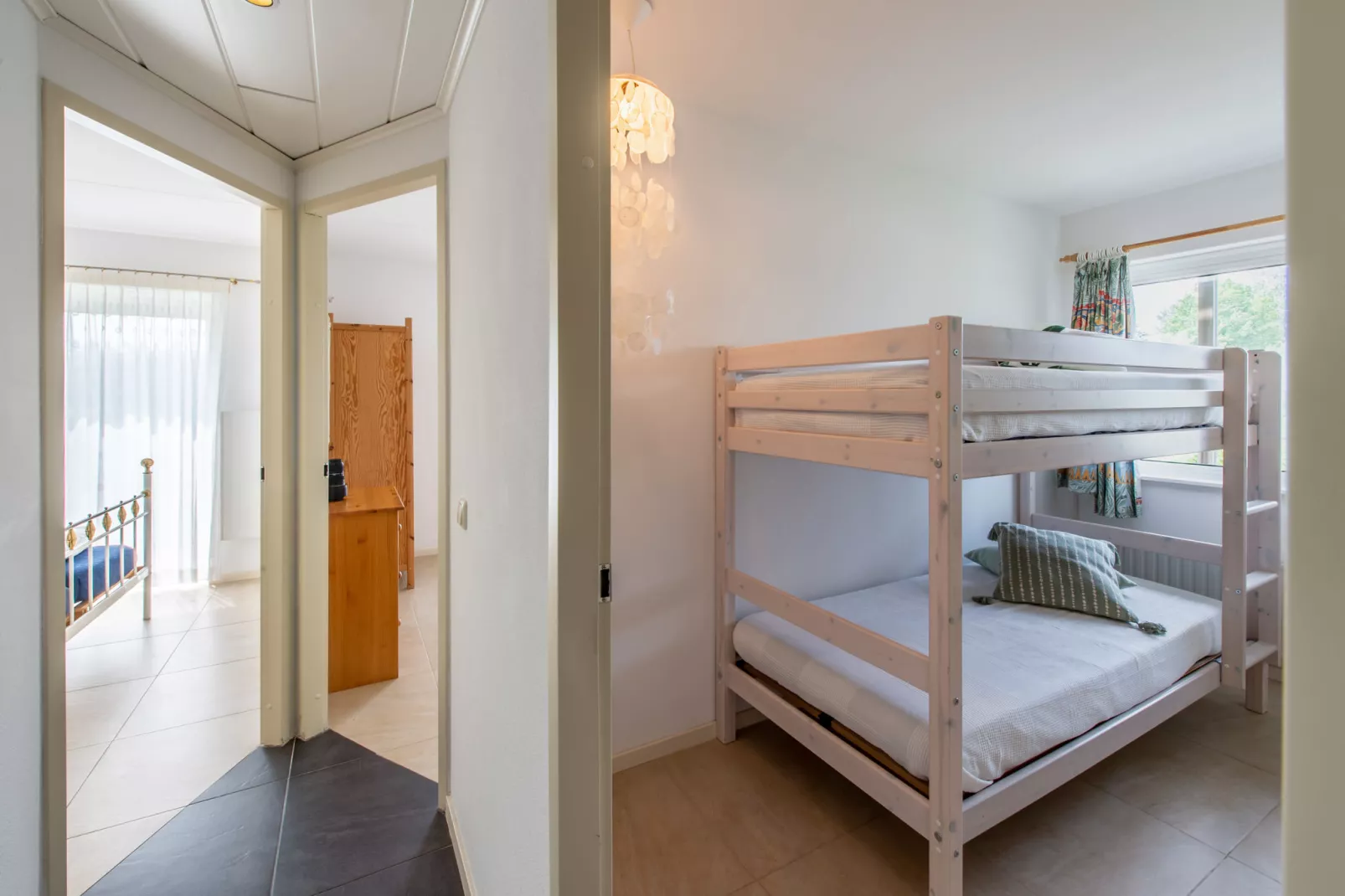 Veerdam 42-Bedroom
