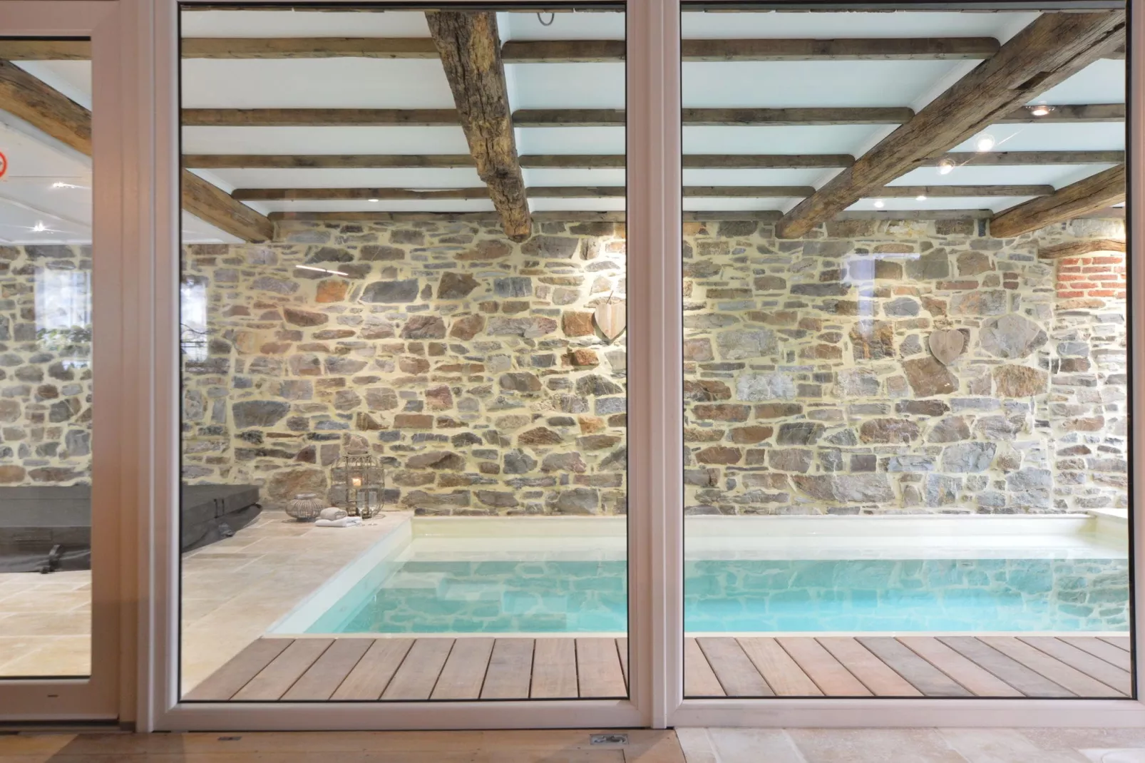 Vert Buisson-Pool