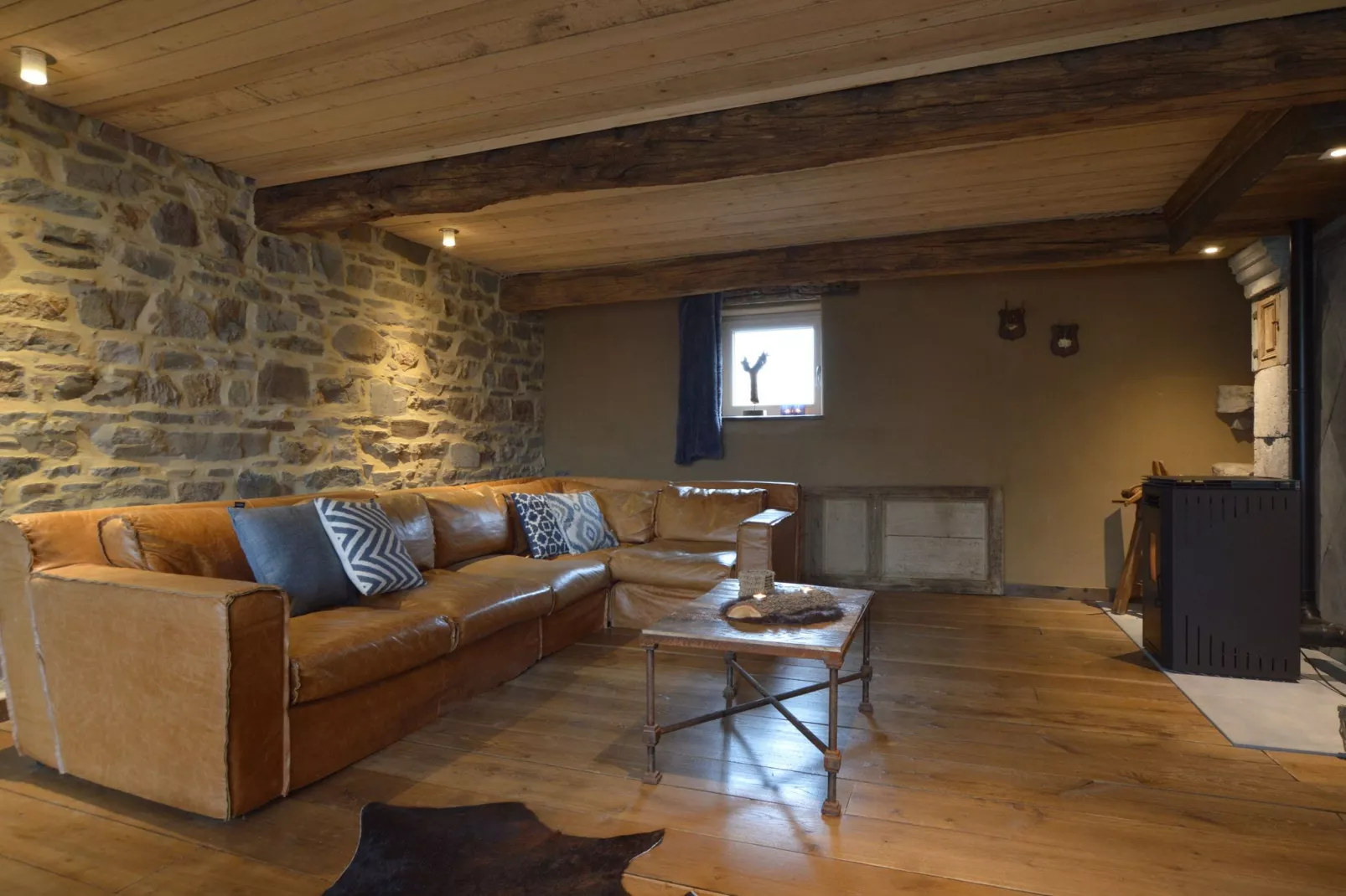 Vert Buisson-Living room