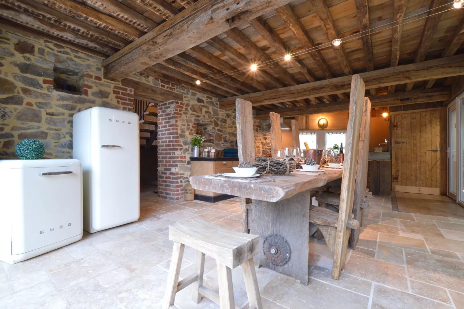 Vert Buisson-Dining room