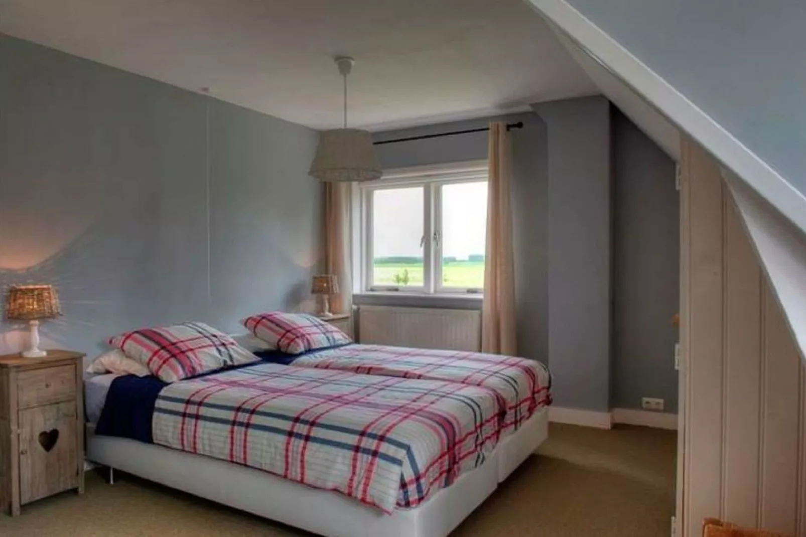 Hof van IJzendijke-Bedroom